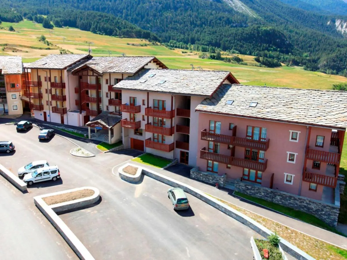 Duplex Pour 8 Pers Avec Balcon Et Wifi Au Pied Des Pistes - Fr-1-508-79 Apartment Termignon 0*,  France
